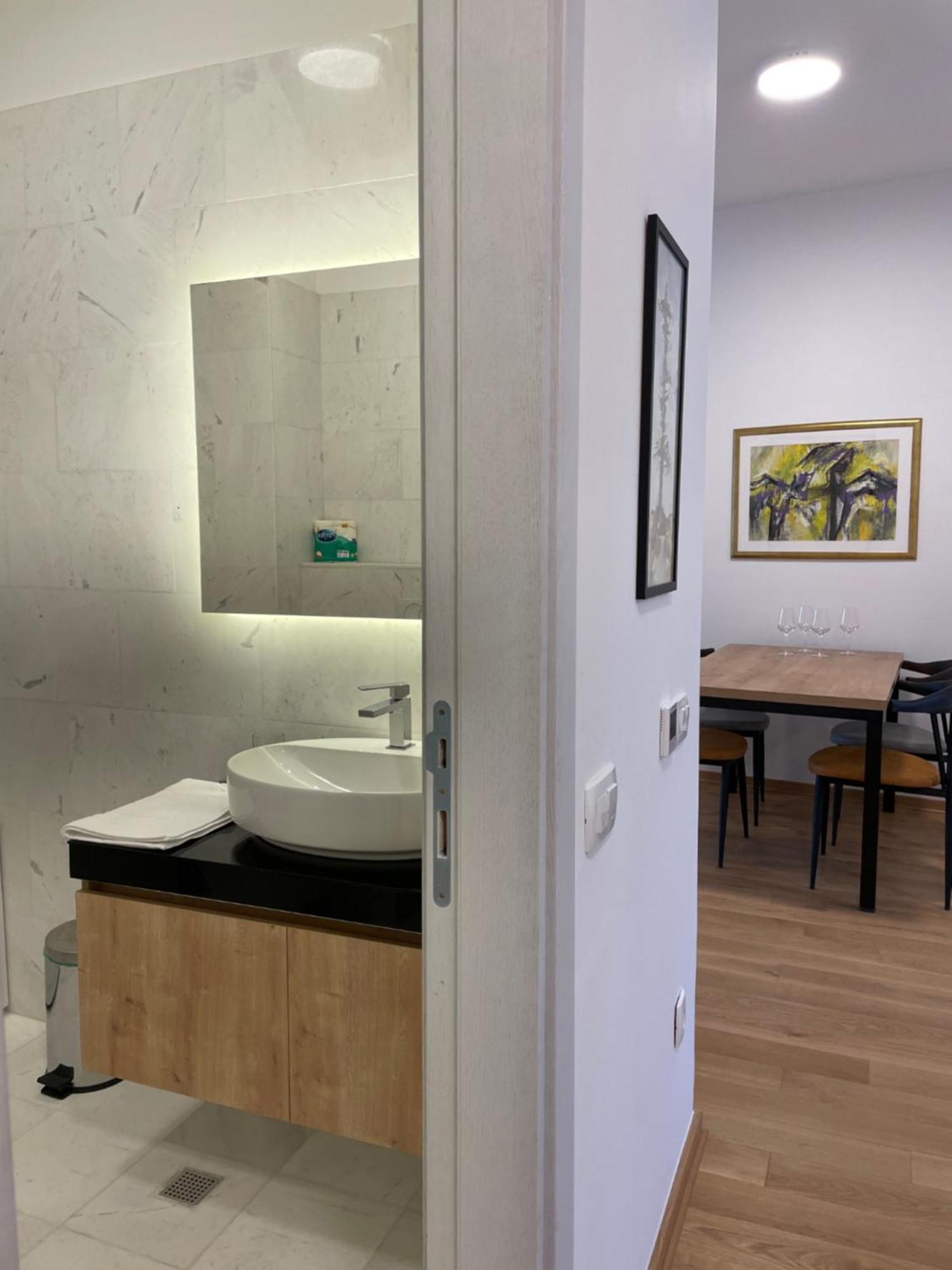 Apartmani G8 Pale Bilik gambar